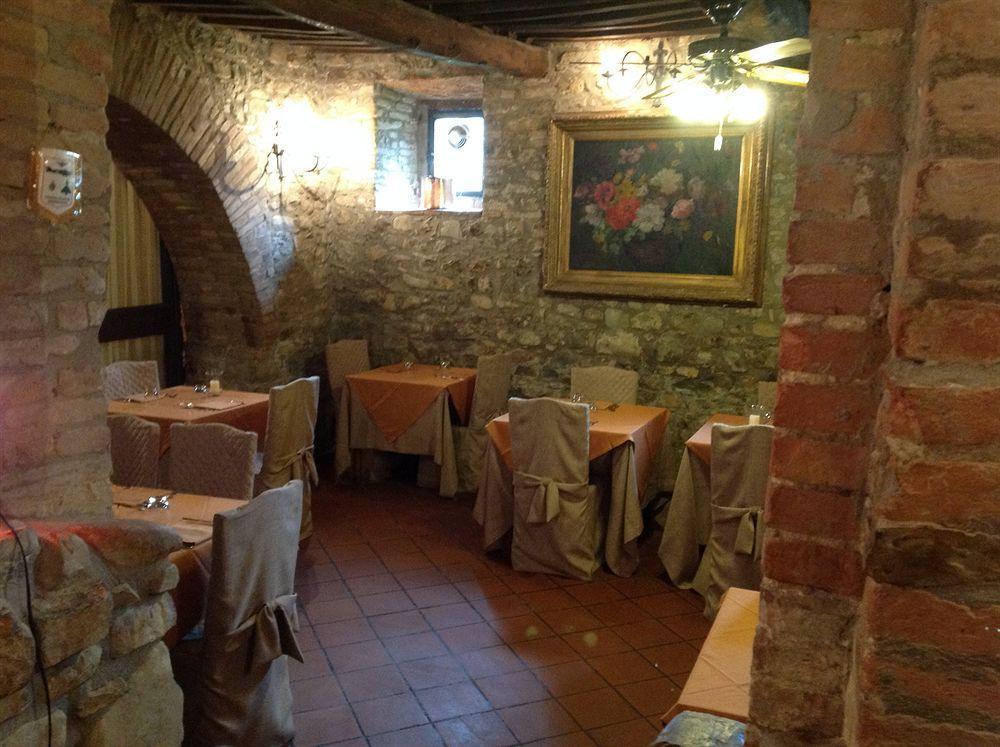 Country Hotel Poggiomanente Umbertide Exterior foto